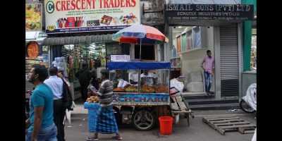 🎥 Sri Lankan Road Market – Meals Journey Weblog Colombo – Sri Lanka Vlog – Road Meals Sri Lanka