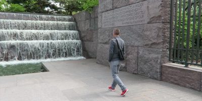 Visiting the FDR Memorial in D.C. | Expedia Viewfinder Journey Weblog