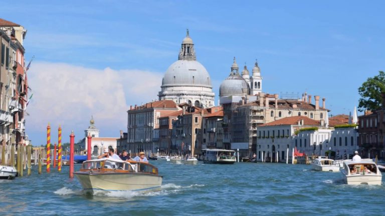 Read more about the article Venice Italy Journey weblog Urdu/Hindi