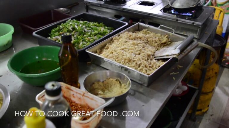 Read more about the article 🎥 Sri Lankan avenue meals – Kottu Roti – Hoppers – Meals Journey Weblog – Sri Lanka Vlog Road Meals
