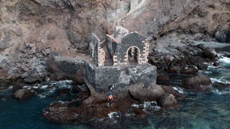Read more about the article Drone Footage: Deserted Fishing Home at Playa San Juan – URBEX Tenerife