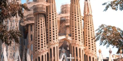 A Information to Visiting Sagrada Familia in Barcelona