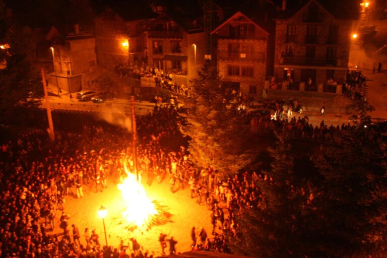 Read more about the article The Feast of Sant Joan Barcelona twenty fourth June