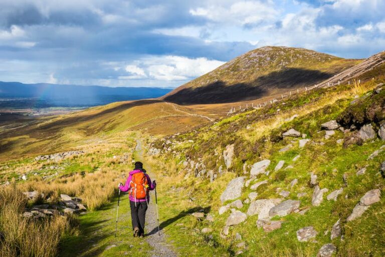 Read more about the article 12 of one of the best hikes and walks in Eire: discover the right route in your capability