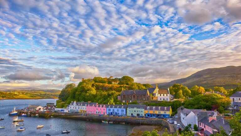 Read more about the article 13 of one of the best locations to go to in Scotland: from scenic islands to vibrant cities