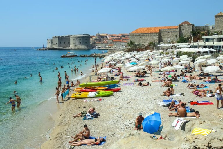 Read more about the article Finest seashores in Dubrovnik (together with the sandy one)
