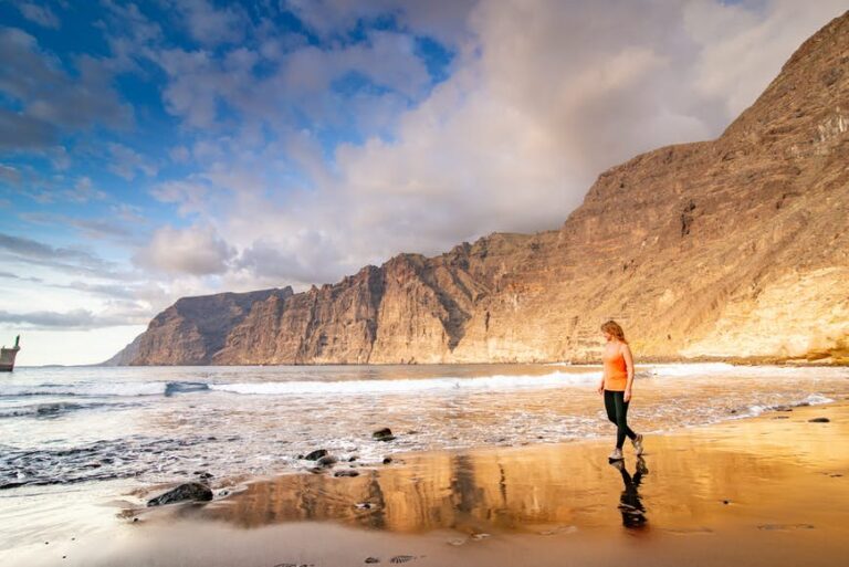 Read more about the article Tenerife’s 10 finest seashores: from cliff-wrapped coves to Saharan sands