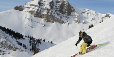 9 superb locations to go to in Wyoming for large nature, outside journey and funky cities