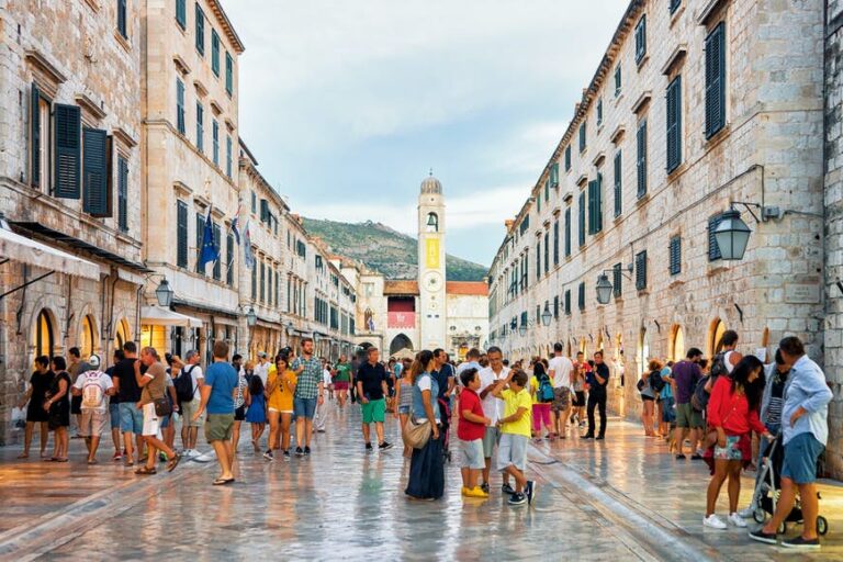 Read more about the article Dubrovnik itineraries: profit from your time in one in every of Croatia's favourite historic cities