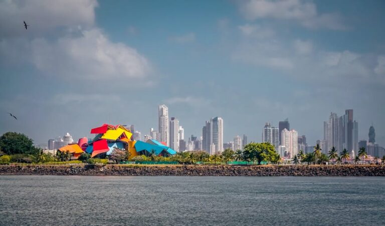 Read more about the article The most effective neighborhoods in Panama Metropolis buzz with power