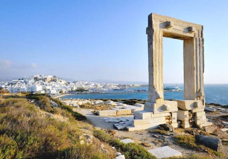 Read more about the article The place to Keep in Naxos: Greatest Areas and Villas