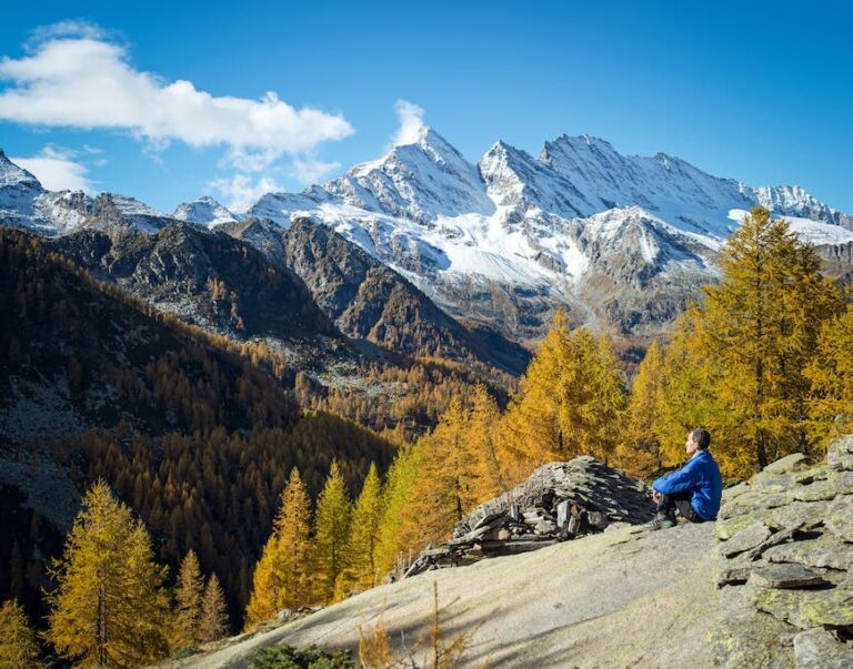 Read more about the article Italy's 8 greatest hikes discover Alpine highs and Amalfi skies
