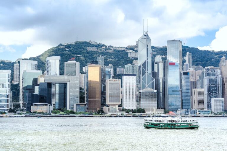 Read more about the article Methods to get round Hong Kong