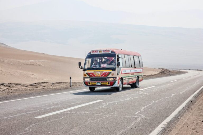 Read more about the article Easy methods to get round in Peru by bus, aircraft or prepare